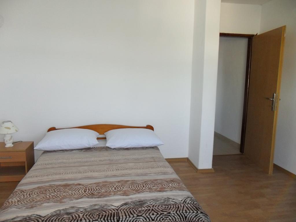 Apartments Maria Tisno Room photo